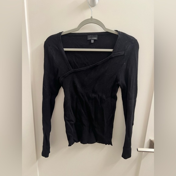 Lucy Paris Asymmetric Neckline Long Sleeve Top in Black - Picture 2 of 3